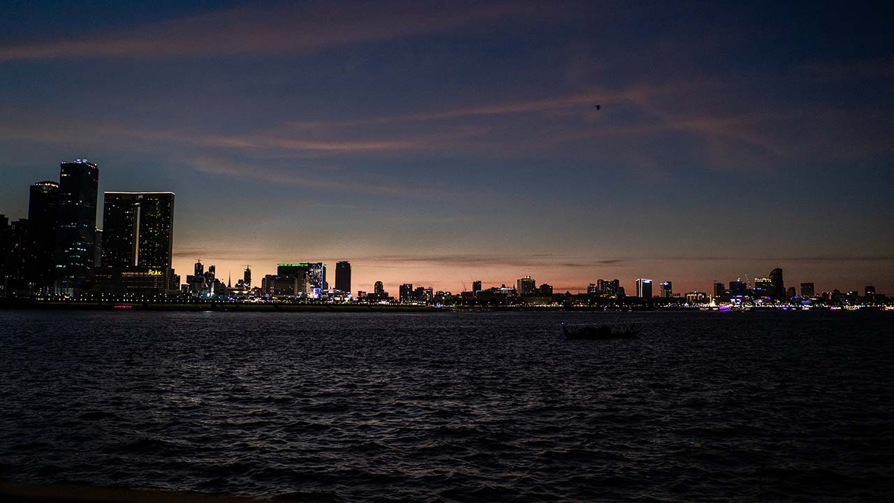 Night skyline of Phnom Penh city